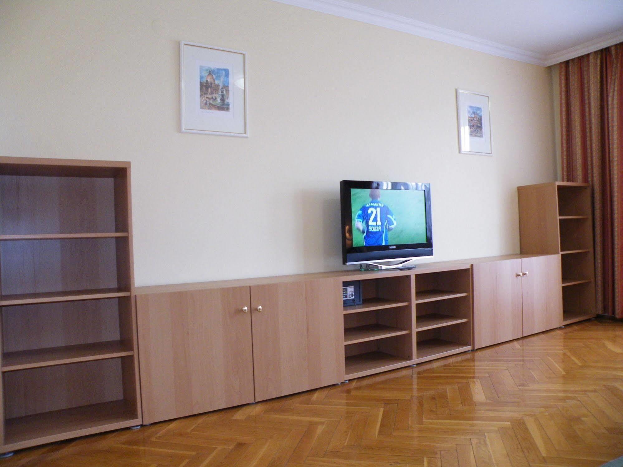 Apartment Buda Budapest Exteriör bild