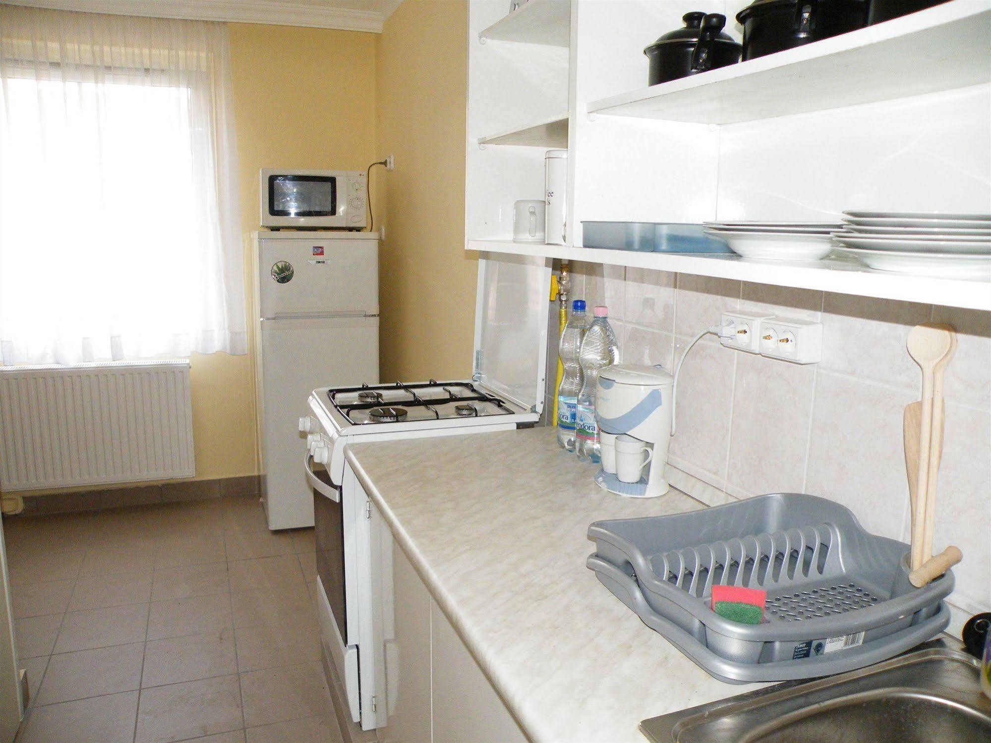 Apartment Buda Budapest Exteriör bild